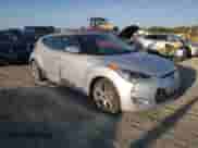 2017 Hyundai Veloster z VIN KMHTC6AD4HU315098, wystawiony jako Copart lot #48684603 z przebiegiem 20 355 mil mil oraz . Historia ofert i sprzedaży dostępna na DreamBid. Obrazek 4.