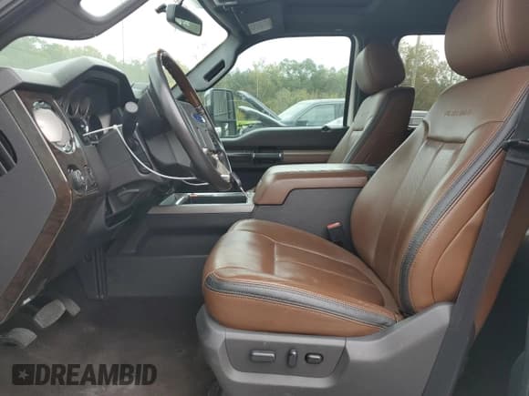 ✅ 2016 Ford F-250 Lariat • VIN: 1FT7W2BT6GEC67608 • Lot: 89471685. Listed on Copart with 68,865 mi. Free auction sales archive from the USA and detailed vehicle history report at DreamBid. Image 7.