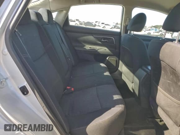 ✅ 2017 Nissan Altima SV • VIN: 1N4AL3AP3HC189834 • Лот: 95028225. Опубликован ранее на Copart с пробегом 77 548 миль. Бесплатный доступ к архиву аукционных продаж из США и подробный отчёт об истории автомобиля на DreamBid. Изображение 10.