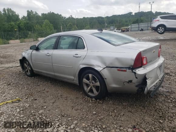 ✅ 2012 Chevrolet Malibu 1LT • VIN: 1G1ZC5E00CF112005 • Lot: 53210944. Wystawiony na Copart z przebiegiem 174 021 mil. Bezpłatny archiwum sprzedaży aukcyjnych z USA i szczegółowy raport historii pojazdu na DreamBid. Zdjęcie 2.