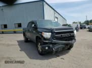 ✅ 2017 Toyota Tundra Platinum • VIN: 5TFAW5F13HX603902 • Lot: 67443435. Wystawiony na Copart z przebiegiem 209 606 mil. Bezpłatny archiwum sprzedaży aukcyjnych z USA i szczegółowy raport historii pojazdu na DreamBid. Zdjęcie 13.