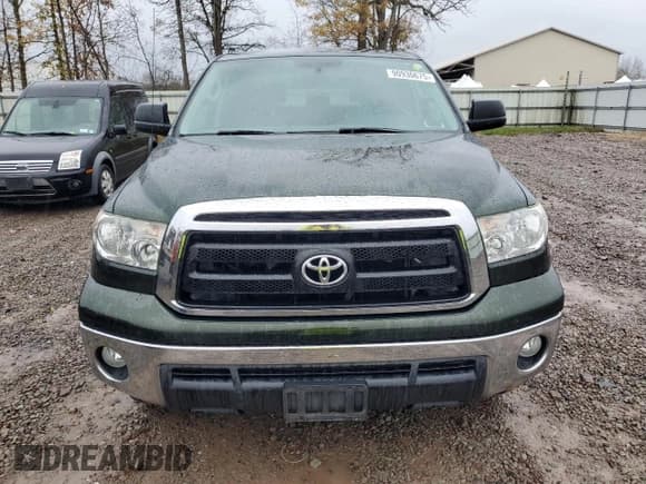 ✅ 2012 Toyota Tundra • VIN: 5TFDY5F18CX260231 • Lot: 90930675. Listed on Copart with 193,914 mi. Free auction sales archive from the USA and detailed vehicle history report at DreamBid. Image 5.