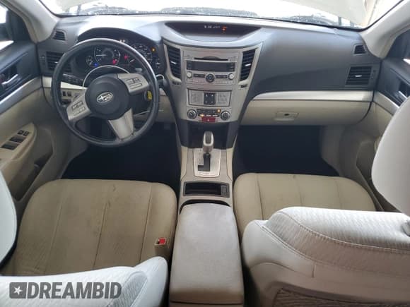 ✅ 2010 Subaru Outback Premium • VIN: 4S4BRBBC1A3381192 • Lot: 83978165. Wystawiony na Copart z przebiegiem 167 257 mil. Bezpłatny archiwum sprzedaży aukcyjnych z USA i szczegółowy raport historii pojazdu na DreamBid. Zdjęcie 8.