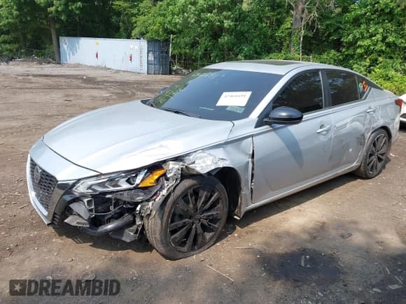 ✅ 2021 Nissan Altima SR • VIN: 1N4AL4CV4MN301105 • Lot: 42461691. Listed on IAAI with 77,483 mi. Free auction sales archive from the USA and detailed vehicle history report at DreamBid. Image 20.