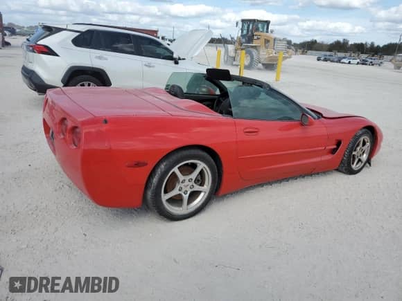 ✅ 2001 Chevrolet Corvette • VIN: 1G1YY32G515101622 • Lot: 74853964. Wystawiony na Copart z przebiegiem Nie podano mil. Skorzystaj z bezpłatnego archiwum sprzedaży aukcyjnych z USA i zobacz szczegółowy raport historii pojazdu na DreamBid. Zdjęcie 3.