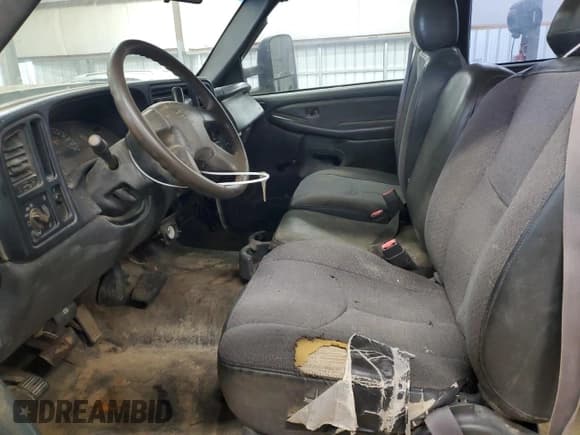 ✅ 2003 Chevrolet Silverado 2500HD LS • VIN: 1GCHC29U93E131088 • Lot: 47078175. Listed on Copart with Not provided. Free auction sales archive from the USA and detailed vehicle history report at DreamBid. Image 7.