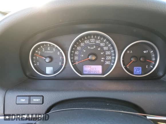 2012 Hyundai Veracruz Limited с VIN KM8NUDCC9CU202674, выставлен на аукционе Copart как лот 48404525 с пробегом 384 359 миль миль и Списание • Salvage title. История ставок и продаж доступна на DreamBid. Изображение 9.