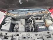 ✅ 2006 Saturn VUE • VIN: 5GZCZ33D56S800565 • Lot: 41717849. Wystawiony na IAAI z przebiegiem 177 820 mil. Bezpłatny archiwum sprzedaży aukcyjnych z USA i szczegółowy raport historii pojazdu na DreamBid. Zdjęcie 10.