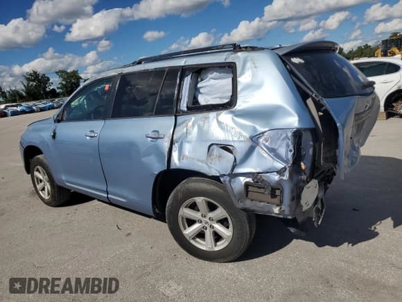 ✅ 2010 Toyota Highlander • VIN: 5TDZK3EH7AS012064 • Lot: 86644485. Listed on Copart with 254,893 mi. Free auction sales archive from the USA and detailed vehicle history report at DreamBid. Image 2.