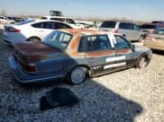 ✅ 1991 Lincoln Continental • VIN: 1LNCM9749MY645019 • Lot: 45177554. Wystawiony na Copart z przebiegiem Nie podano. Bezpłatny archiwum sprzedaży aukcyjnych z USA i szczegółowy raport historii pojazdu na DreamBid. Zdjęcie 3.