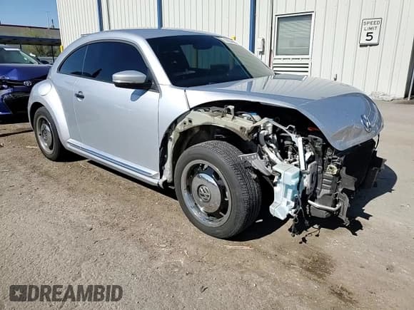 ✅ 2015 Volkswagen Beetle Fleet Edition • VIN: 3VWF17AT4FM600788 • Lot: 63053865. Listed on Copart with 72,547 mi. Free auction sales archive from the USA and detailed vehicle history report at DreamBid. Image 14.