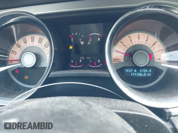 ✅ 2011 Ford Mustang V6 • VIN: 1ZVBP8AMXB5166226 • Lot: 40377235. Listed on IAAI with 111,198 mi. Free auction sales archive from the USA and detailed vehicle history report at DreamBid. Image 7.