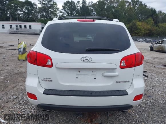 ✅ 2008 Hyundai Santa Fe SE • VIN: 5NMSH13E78H206832 • Lot: 43413902. Listed on IAAI with 132,642 mi. Free auction sales archive from the USA and detailed vehicle history report at DreamBid. Image 16.