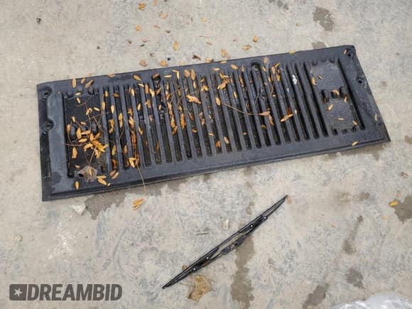 ✅ 2002 Ford Ranger XL Fleet • VIN: 1FTZR45E22PA77052 • Лот: 86294715. Опубликован ранее на Copart с пробегом 221 340 миль. Бесплатный доступ к архиву аукционных продаж из США и подробный отчёт об истории автомобиля на DreamBid. Изображение 12.