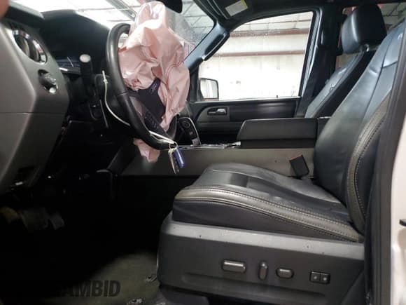 ✅ 2017 Ford Expedition Platinum • VIN: 1FMJU1MTXHEA51986 • Lot: 54966625. Listed on Copart with Not provided. Free auction sales archive from the USA and detailed vehicle history report at DreamBid. Image 7.