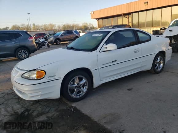 ✅ 2002 Pontiac Grand Am GT • VIN: 1G2NW12EX2C175459 • Лот: 75411384. Опубликован ранее на Copart с пробегом 83 462 миль. Бесплатный доступ к архиву аукционных продаж из США и подробный отчёт об истории автомобиля на DreamBid. Изображение 1.