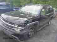 2002 Chevrolet Tahoe LS z VIN 1GNEC13Z32J231413, wystawiony jako IAAI lot #42144130 z przebiegiem 286 759 mil mil oraz . Historia ofert i sprzedaży dostępna na DreamBid. Obrazek 2.