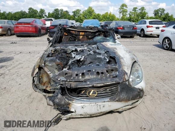 ✅ 2003 Lexus SC 430 • VIN: JTHFN48Y630039627 • Lot: 68508005. Listed on Copart with Not provided. Free auction sales archive from the USA and detailed vehicle history report at DreamBid. Image 5.