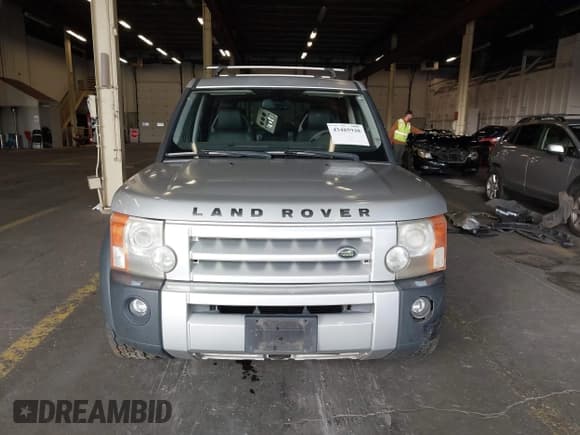 ✅ 2005 Land Rover LR3 SE • VIN: SALAE254X5A337086 • Lot: 43485948. Wystawiony na IAAI z przebiegiem 238 104 mil. Bezpłatny archiwum sprzedaży aukcyjnych z USA i szczegółowy raport historii pojazdu na DreamBid. Zdjęcie 13.
