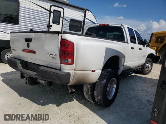 ✅ 2005 Dodge 3500 SLT • VIN: 3D7MS48C75G849228 • Lot: 65838885. Listed on Copart with 357,785 mi. Free auction sales archive from the USA and detailed vehicle history report at DreamBid. Image 3.
