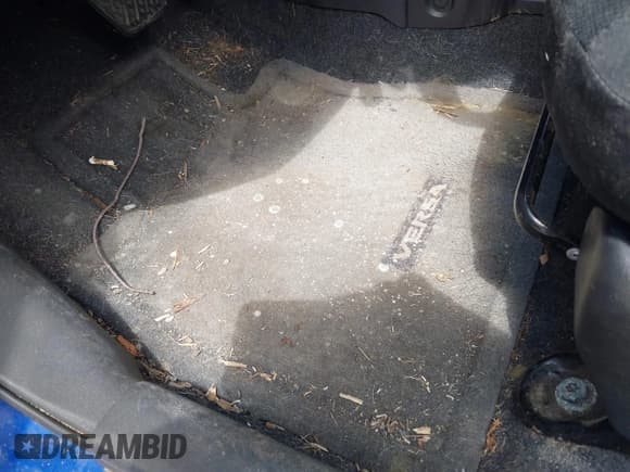 ✅ 2014 Nissan Note S Plus • VIN: 3N1CE2CP2EL415269 • Лот: 42666232. Опубликован ранее на IAAI с пробегом 93 478 миль. Бесплатный доступ к архиву аукционных продаж из США и подробный отчёт об истории автомобиля на DreamBid. Изображение 13.