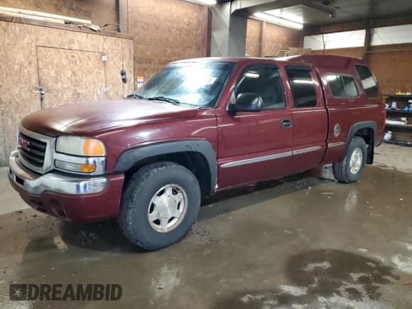 ✅ 2003 GMC Sierra 1500 SLE • VIN: 1GTEK19TX3E111729 • Lot: 94045355. Listed on Copart with 236,928 mi. Free auction sales archive from the USA and detailed vehicle history report at DreamBid. Image 1.