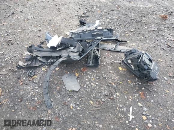 ✅ 2018 Mercedes-Benz E 43 AMG • VIN: WDDZF6EB7JA470577 • Lot: 43543935. Listed on IAAI with 74,626 mi. Free auction sales archive from the USA and detailed vehicle history report at DreamBid. Image 12.