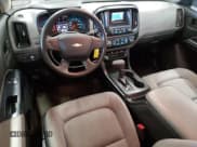 ✅ 2015 Chevrolet Colorado 2WD WT • VIN: 1GCHSAEAXF1139348 • Лот: 77674494. Опубликован ранее на Copart с пробегом 132 023 миль. Бесплатный доступ к архиву аукционных продаж из США и подробный отчёт об истории автомобиля на DreamBid. Изображение 8.