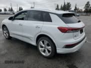 ✅ 2023 Audi Q4 e-tron Premium Plus • VIN: WA1L2BFZ4PP050890 • Лот: 51277415. Опубликован ранее на Copart с пробегом 8 395 миль. Бесплатный доступ к архиву аукционных продаж из США и подробный отчёт об истории автомобиля на DreamBid. Изображение 2.