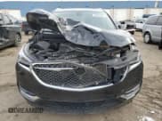✅ 2021 Buick Enclave Avenir • VIN: 5GAEVCKW3MJ242597 • Lot: 92381985. Wystawiony na Copart z przebiegiem 43 720 mil. Bezpłatny archiwum sprzedaży aukcyjnych z USA i szczegółowy raport historii pojazdu na DreamBid. Zdjęcie 5.