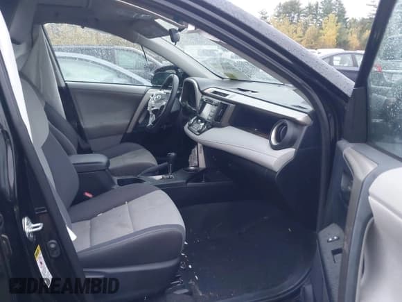 ✅ 2013 Toyota RAV4 XLE • VIN: 2T3RFREV5DW101549 • Lot: 43463811. Listed on IAAI with 86,942 mi. Free auction sales archive from the USA and detailed vehicle history report at DreamBid. Image 5.