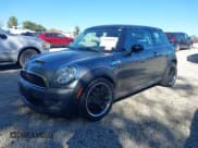 ✅ 2009 MINI Hardtop S • VIN: WMWMF73539TX40375 • Lot: 43474830. Listed on IAAI with 137,440 mi. Free auction sales archive from the USA and detailed vehicle history report at DreamBid. Image 2.
