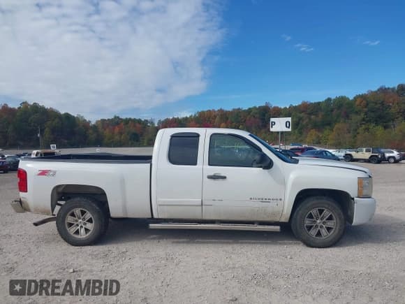 ✅ 2008 Chevrolet Silverado 1500 1LT • VIN: 2GCEK19J481233803 • Lot: 43516913. Listed on IAAI with 147,092 mi. Free auction sales archive from the USA and detailed vehicle history report at DreamBid. Image 14.