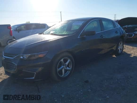 2017 Chevrolet Malibu LS с VIN 1G1ZB5ST3HF195244, выставлен на аукционе IAAI как лот 43400915 с пробегом 98 445 миль миль и . История ставок и продаж доступна на DreamBid. Изображение 18.