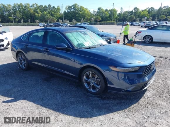 ✅ 2024 Honda Accord EX • VIN: 1HGCY1F37RA040677 • Lot: 43572959. Listed on IAAI with 21,245 mi. Free auction sales archive from the USA and detailed vehicle history report at DreamBid. Image 1.