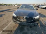 ✅ 2019 Volvo XC60 Momentum • VIN: LYV102DK4KB224549 • Lot: 70190615. Listed on Copart with 52,913 mi. Free auction sales archive from the USA and detailed vehicle history report at DreamBid. Image 14.