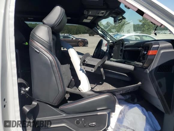 ✅ 2023 Ford F-150 Raptor • VIN: 1FTFW1RJ4PFC63920 • Лот: 71896685. Опубликован ранее на Copart с пробегом Не указан. Бесплатный доступ к архиву аукционных продаж из США и подробный отчёт об истории автомобиля на DreamBid. Изображение 7.