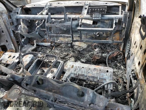 ✅ 2008 Dodge 1500 SLT • VIN: 1D7HU18278S584793 • Лот: 71193504. Опубликован ранее на Copart с пробегом Не указан. Бесплатный доступ к архиву аукционных продаж из США и подробный отчёт об истории автомобиля на DreamBid. Изображение 8.