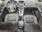 ✅ 2014 Chevrolet Cruze 1LT • VIN: 1G1PC5SB8E7355636 • Lot: 82295905. Listed on Copart with 91,120 mi. Free auction sales archive from the USA and detailed vehicle history report at DreamBid. Image 8.