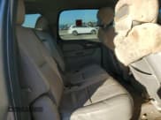 ✅ 2012 Chevrolet Suburban LT • VIN: 1GNSCJE02CR128178 • Лот: 86620685. Опубликован ранее на Copart с пробегом 304 051 миль. Бесплатный доступ к архиву аукционных продаж из США и подробный отчёт об истории автомобиля на DreamBid. Изображение 11.