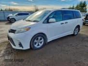✅ 2019 Toyota Sienna L • VIN: 5TDZZ3DC7KS973377 • Лот: 94031505. Опубликован ранее на Copart с пробегом 203 193 миль. Бесплатный доступ к архиву аукционных продаж из США и подробный отчёт об истории автомобиля на DreamBid. Изображение 1.