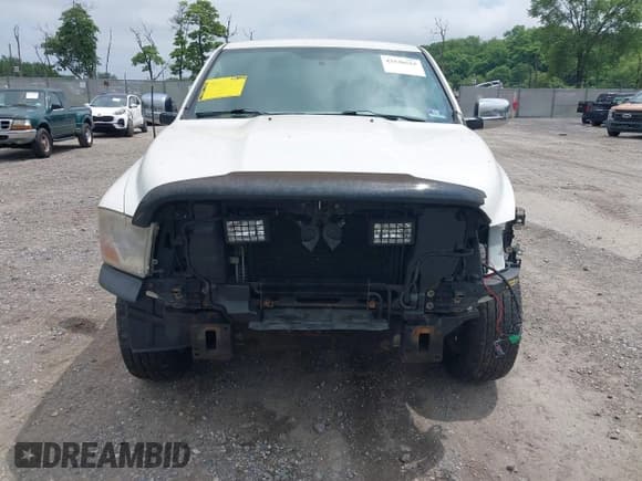 ✅ 2009 Dodge 1500 TRX • VIN: 1D3HV18P19S803288 • Lot: 42538555. Wystawiony na IAAI z przebiegiem 119 627 mil. Bezpłatny archiwum sprzedaży aukcyjnych z USA i szczegółowy raport historii pojazdu na DreamBid. Zdjęcie 6.