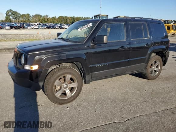 ✅ 2015 Jeep Patriot High Altitude • VIN: 1C4NJRFB5FD143480 • Lot: 82353385. Listed on Copart with 102,899 mi. Free auction sales archive from the USA and detailed vehicle history report at DreamBid. Image 1.