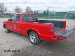 ✅ 2000 Chevrolet S-10 LS • VIN: 1GCCS19W3Y8111269 • Лот: 42087682. Опубликован ранее на IAAI с пробегом 176 712 миль. Бесплатный доступ к архиву аукционных продаж из США и подробный отчёт об истории автомобиля на DreamBid. Изображение 3.