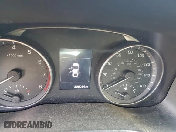 ✅ 2017 Hyundai Elantra Limited • VIN: 5NPD84LF3HH143797 • Lot: 93729115. Listed on Copart with 209,024 mi. Free auction sales archive from the USA and detailed vehicle history report at DreamBid. Image 9.