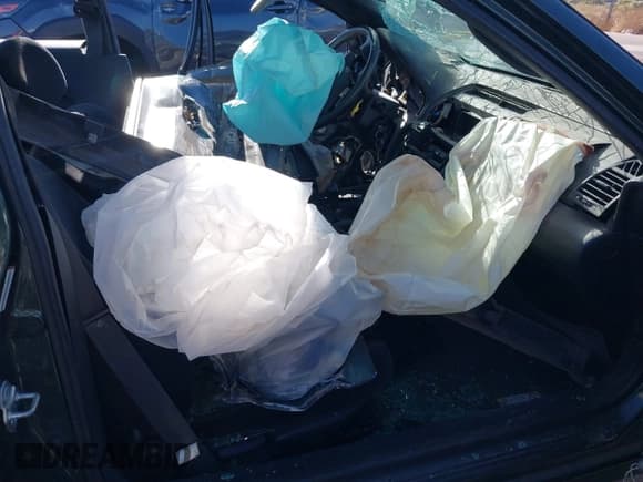 ✅ 2000 Honda Prelude SH • VIN: JHMBB6156YC009066 • Лот: 41035768. Опубликован ранее на IAAI с пробегом 161 573 миль. Бесплатный доступ к архиву аукционных продаж из США и подробный отчёт об истории автомобиля на DreamBid. Изображение 5.