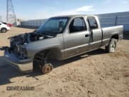 ✅ 2000 Chevrolet Silverado 1500 LS • VIN: 1GCEC19T4YZ128393 • Лот: 71940174. Опубликован ранее на Copart с пробегом Не указан. Бесплатный доступ к архиву аукционных продаж из США и подробный отчёт об истории автомобиля на DreamBid. Изображение 1.