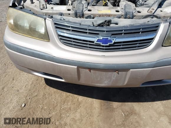 ✅ 2001 Chevrolet Impala • VIN: 2G1WF55E419349043 • Lot: 42336022. Listed on IAAI with 327,890 mi. Free auction sales archive from the USA and detailed vehicle history report at DreamBid. Image 6.