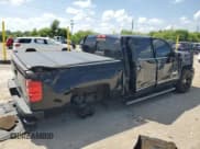 ✅ 2015 Chevrolet Silverado 1500 High Country • VIN: 3GCUKTEC2FG348127 • Lot: 61787735. Wystawiony na Copart z przebiegiem 127 983 mil. Bezpłatny archiwum sprzedaży aukcyjnych z USA i szczegółowy raport historii pojazdu na DreamBid. Zdjęcie 3.