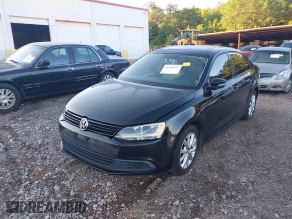✅ 2012 Volkswagen Jetta SE • VIN: 3VWDX7AJ3CM422968 • Лот: 42306707. Опубликован ранее на IAAI с пробегом 191 216 миль. Бесплатный доступ к архиву аукционных продаж из США и подробный отчёт об истории автомобиля на DreamBid. Изображение 6.